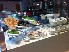 -咖啡苑自助餐厅·中国大饭店