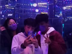 -七彩云南欢乐世界