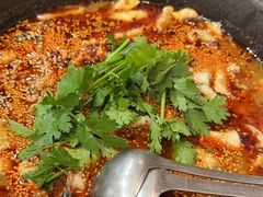 -灶知轩湘西石锅鱼(万佳广场店)
