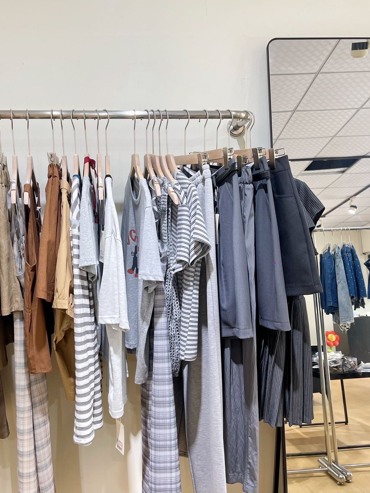 海边的浪漫邂逅!唐岛湾边的宝藏女装店