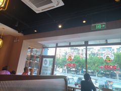 -护国寺小吃店(红莲南路店)