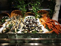 -蓝钻·国际美食海鲜自助百汇(西直门店)
