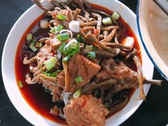 红烧排骨-梯坎豆花