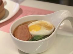 -新大咀港式茶餐厅(宝山万达店)