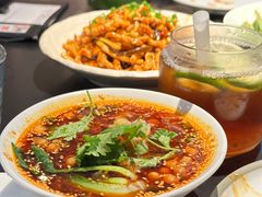 -麻六记(凤凰汇店)