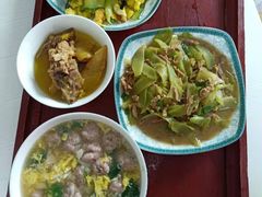 -爱的果实月嫂育婴师(世纪东方店)