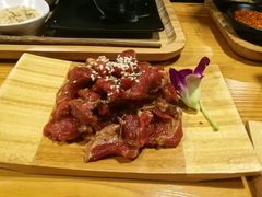 -炙忧烤肉屋(中国铁建广场店)