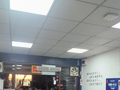 -洪霞餐馆