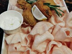 美式风味炸鸡翅配薯条-MIKAKU(万达广场上海宝山店)