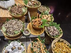 -黔蘑菇四季餐厅(观山湖店)