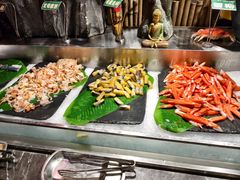 -金马门国际美食百汇(珞喻路店)