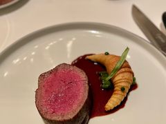 鹿儿岛和牛牛柳配牛脸颊-Caprice(香港四季酒店)