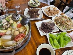 -牛小隆牛肉面馆(四牌楼店)