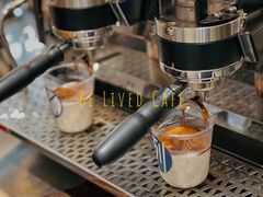 -Be Lived Cafe比例咖啡(摩天轮店)