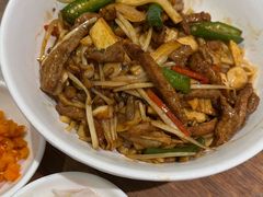 生炒黄牛肉面-寻裕记·现炒浇头面(人民广场店)