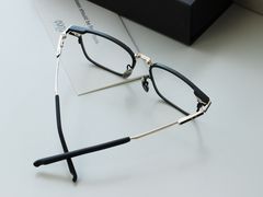 -目艮眼镜SHOWROOM(品牌集合店)