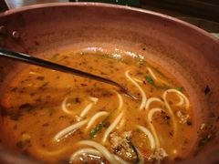 -云海肴·汽锅鸡·云南菜(天山百盛优客店)