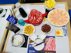 -魔法帽酱料牛肉小火锅(米兰店)