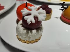 -锦厨国际自助餐厅 · 云端景观 (昆明索菲特大酒店)