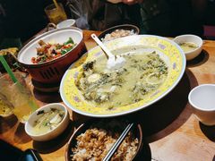 -裕鼎鲜·新中菜(八一广场万达店)