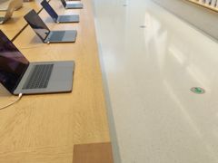 -Apple零售店(玄武湖店)