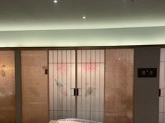 -荷风细雨·中国茶宴(世纪大道店)