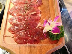 -热火朝天鲜切牛肉火锅(南强街巷店)