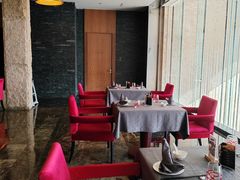 -粤尚腾香居中餐厅(首都机场希尔顿店)