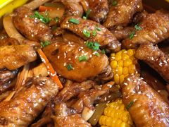 -多嘴超级肉蟹煲(杉杉国潮主题店)