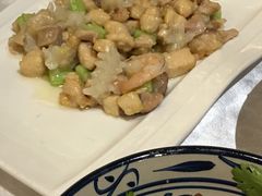 -锦龙国际酒店(天津奥体中心华苑地铁站店)