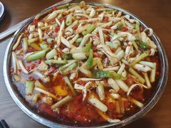 -邱金小炒·30 年盐帮江湖菜(自贡店)