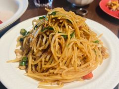 -肆海小川菜酒馆Wine Bistro (青年路店)