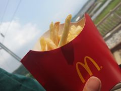-麦当劳(深圳北站高铁店)