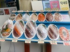 -西归浦每天偶来市场