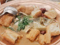 -饭怕鱼·黄焖鲟龙鱼(湖大店)