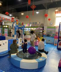 -开心哈乐亲子乐园(东森时尚百货店)