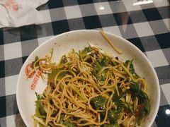 -雪熊哈尔滨烧烤·精酿啤酒·砂锅(中央胜境店)