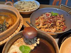 -吃饭皇帝大土家民族菜(正大广场店)