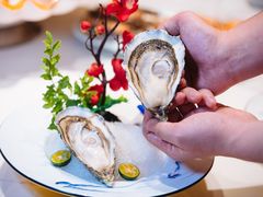 生蚝刺身-蚝翅·海鲜粥·烧烤·宁夏滩羊季(玉米楼店)