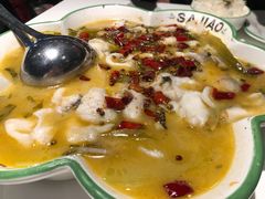 撒椒酸菜鱼-撒椒·四川江湖菜(大族广场店)
