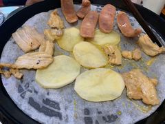 -土灶台东北大块肉烧烤(风景城邦店)