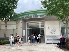 -喜茶(迪士尼小镇·平行宇宙店)