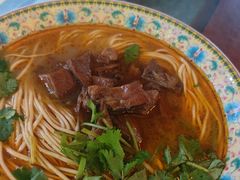 -金杨拉面王小吃面馆·牛三宝面·红烧牛肉粉