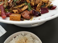 -拿渡·水煮鱼麻辣香锅(王府井奥莱·香江小镇店)