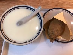 豆浆-正南齐北·老街糯米团(洪崖洞店)