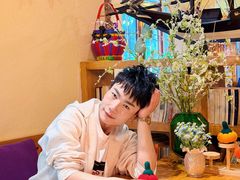 -月亮眼花园餐厅书吧酒吧