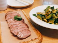 -关东小磨东北菜(上海长风大悦城店)