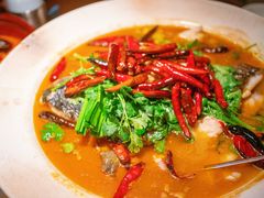 山茶油丹江大鱼头-清水亭湖北菜(大屯DT51店)