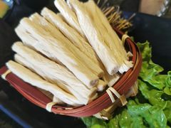鲜腐竹-湊湊火锅·茶憩(和平大悦城店)