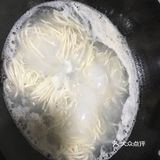 超级美味的早餐之清汤鸡蛋面